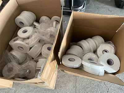 家里常備的膠帶怎么存放才不影響粘性呢？